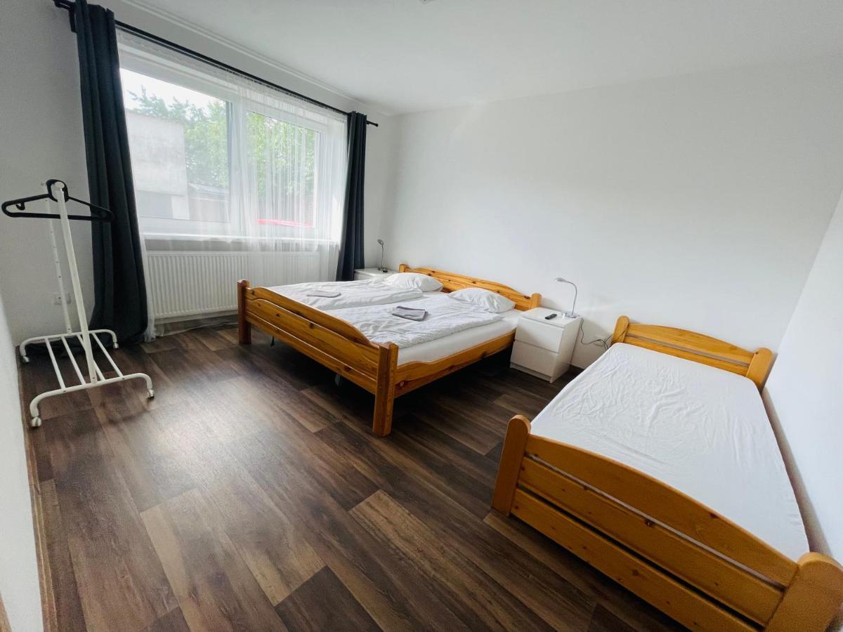 Apartmany Lednice Nejdek Bagian luar foto